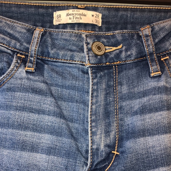 Abercrombie & Fitch Skinny Jeans - Picture 2 of 4